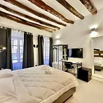 Gasthuis C&o Savoia Deluxe 4*
