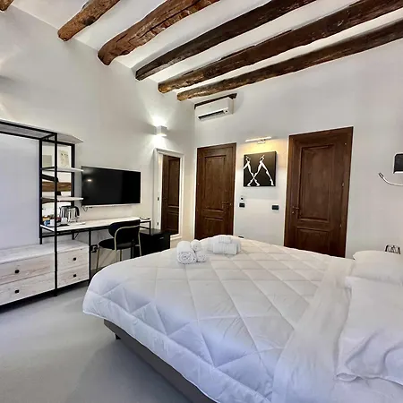 C&o Savoia Deluxe Affittacamere