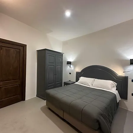 C&o Savoia Deluxe Affittacamere Cagliari