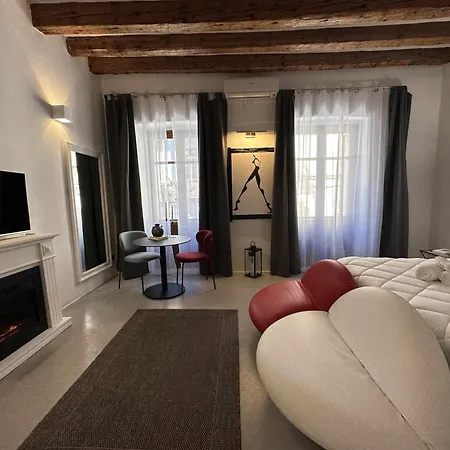C&o Savoia Deluxe * Cagliari