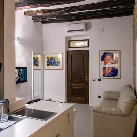 C&o Savoia Deluxe Maison d'hôtes 4*