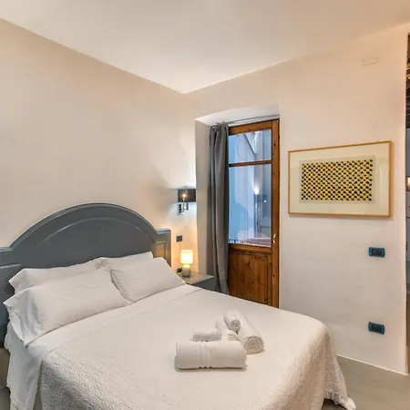 C&o Savoia Deluxe Maison d'hôtes 4*