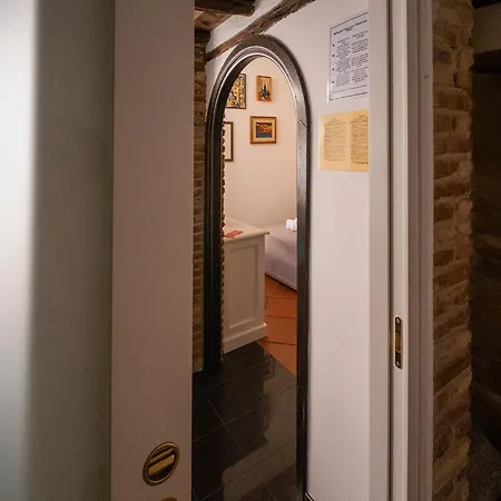 C&o Savoia Deluxe Guest house 4*