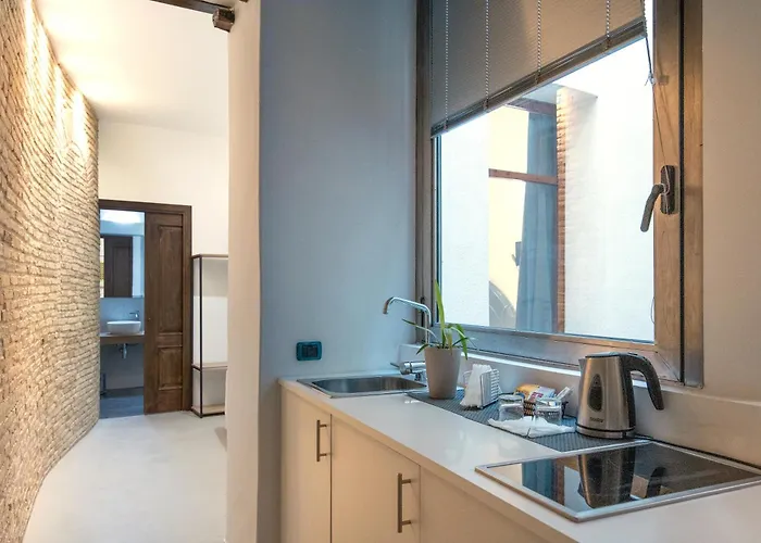 C&o Savoia Deluxe 4* كالياري